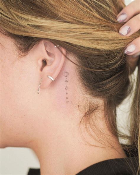 tatuaje cuello|tatuajes para el cuello.